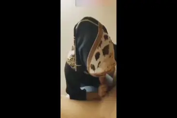 Bokep Hijab Cantik Merengek Minta Dimasukkan Dalam Hot poster
